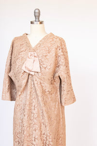 1950s Dress Beige Champagne Lace 60s Volup XL