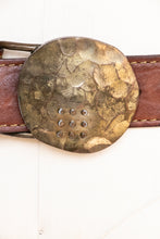 Load image into Gallery viewer, 1970s Leather Belt Black Brass Buckle L