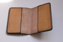 Load image into Gallery viewer, 1970s Wallet Tooled Leather Western Floral