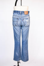 Load image into Gallery viewer, Levi&#39;s 512 Jeans Distressed Denim Slim Fit Straight Leg 1990s 32&quot; x 31&quot;