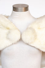 Load image into Gallery viewer, 1950s Fur Stole White Rabbit Plush Fluffy Wrap XS