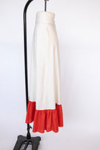 Load image into Gallery viewer, Vintage Gunne Sax Maxi Skirt 1970s Cotton M