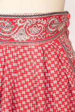 Load image into Gallery viewer, 1940s Skirt Cotton Paisley Printed S