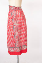 Load image into Gallery viewer, 1940s Skirt Cotton Paisley Printed S