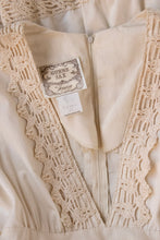Load image into Gallery viewer, Vintage 1970s Gunne Sax Dress Maxi Coton Lace sz 11