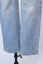 Load image into Gallery viewer, 1990s Levi&#39;s 505 Jeans Cotton Denim 34&quot; x 30&quot;