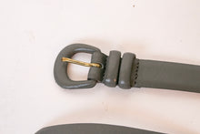 Load image into Gallery viewer, 1980s Waist Cinch Belt Grey Leather M