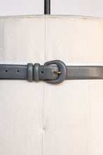 Load image into Gallery viewer, 1980s Waist Cinch Belt Grey Leather M