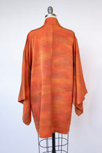 Load image into Gallery viewer, 1960s Haori Burgundy Printed Japanese Robe