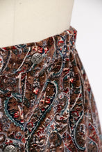 Load image into Gallery viewer, 1970s Velvet Maxi Full Skirt Printed Paisley S