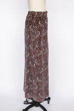 Load image into Gallery viewer, 1970s Velvet Maxi Full Skirt Printed Paisley S