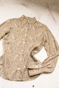 1970s Blouse Dagger Collar Paisley Top S