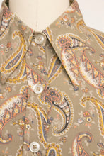 Load image into Gallery viewer, 1970s Blouse Dagger Collar Paisley Top S