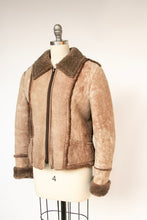 Load image into Gallery viewer, 1970s Shearling Cropped Jacket Sheepskin Brown S