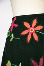 Load image into Gallery viewer, Y2K Skirt Ischiko Floral Embroidered Asymmetric Woven M