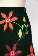 Load image into Gallery viewer, Y2K Skirt Ischiko Floral Embroidered Asymmetric Woven M