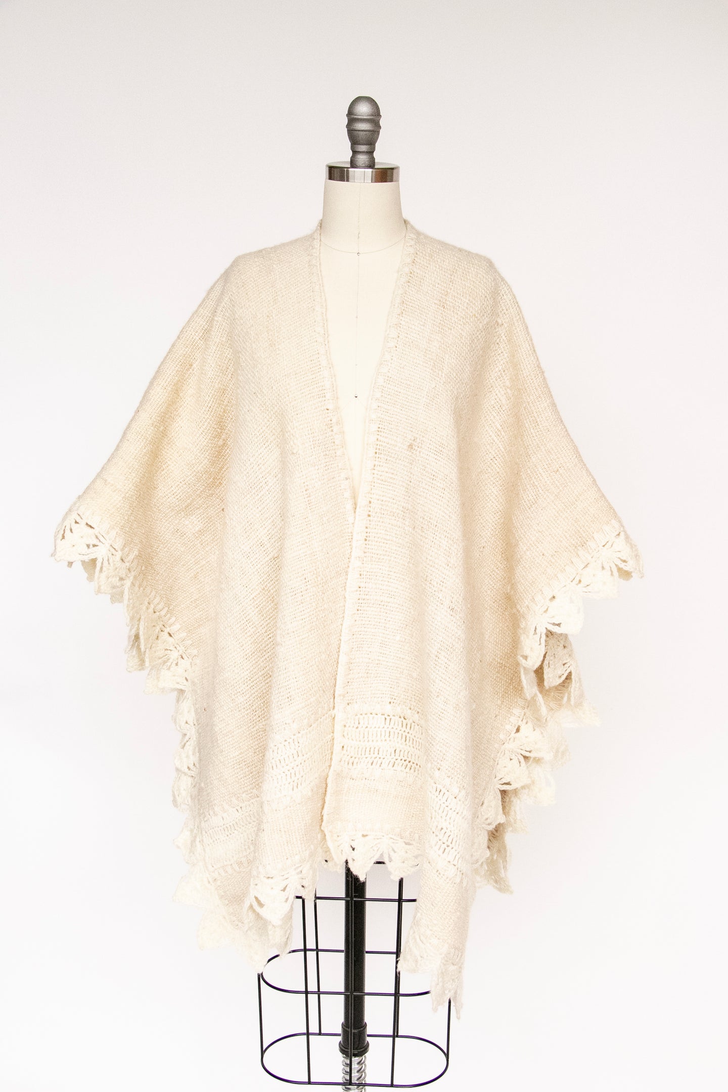 1970s Poncho Crochet Woven Wool Boho Hippie Cape