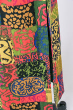 Load image into Gallery viewer, 1960s Cheongsam Dress Cotton Block Print M