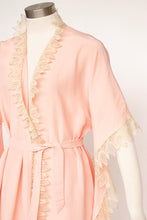 Load image into Gallery viewer, 1930s Robe Pink Lace Rayon Angel Sleeve Loungewear 40s