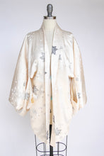 Load image into Gallery viewer, 1950s Haori Rayon Crepe Lounge Robe