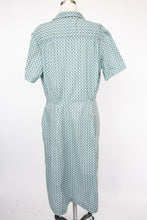 Load image into Gallery viewer, 1950s Dress Cotton Full Skirt Shirtwaist Printed XL