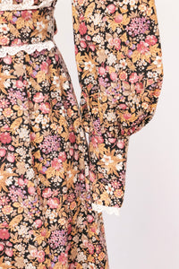 1970s Maxi Dress Cotton Strawberry Floral Prairie Gown S