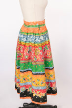 Load image into Gallery viewer, 1970s Full Skirt Floral Cotton Peasant XS