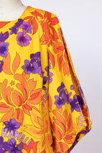 Load image into Gallery viewer, 1970s Kaftan Dress Cotton Maxi Hawaiian Printed Muu Mu Shift M