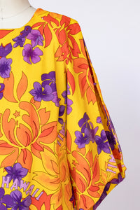 1970s Kaftan Dress Cotton Maxi Hawaiian Printed Muu Mu Shift M