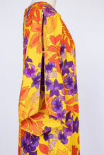 Load image into Gallery viewer, 1970s Kaftan Dress Cotton Maxi Hawaiian Printed Muu Mu Shift M