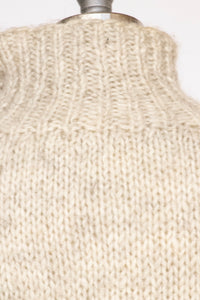 1970s Wool Poncho Chunky Knit Fringe Beige Knitwear Sweater