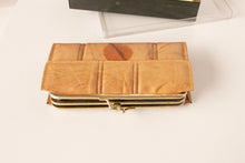 Load image into Gallery viewer, 1970s Wallet Deadstock Leather Large Coinpurse