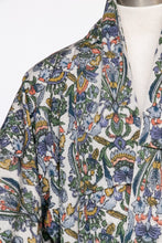 Load image into Gallery viewer, 1950s Kimono Japanese Robe Silk Crepe Printed Long