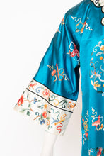 Load image into Gallery viewer, Vintage 1950s Embroidered Robe Chinese Silk Floral Jacket