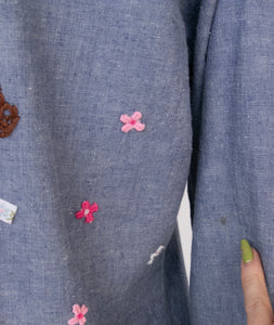 1970s Chambray Shirt Button Up Holly Hobbie Appliqué Ric Rac S