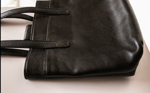 Load image into Gallery viewer, 1990s Coach Purse Black Leather Shoulder Bag