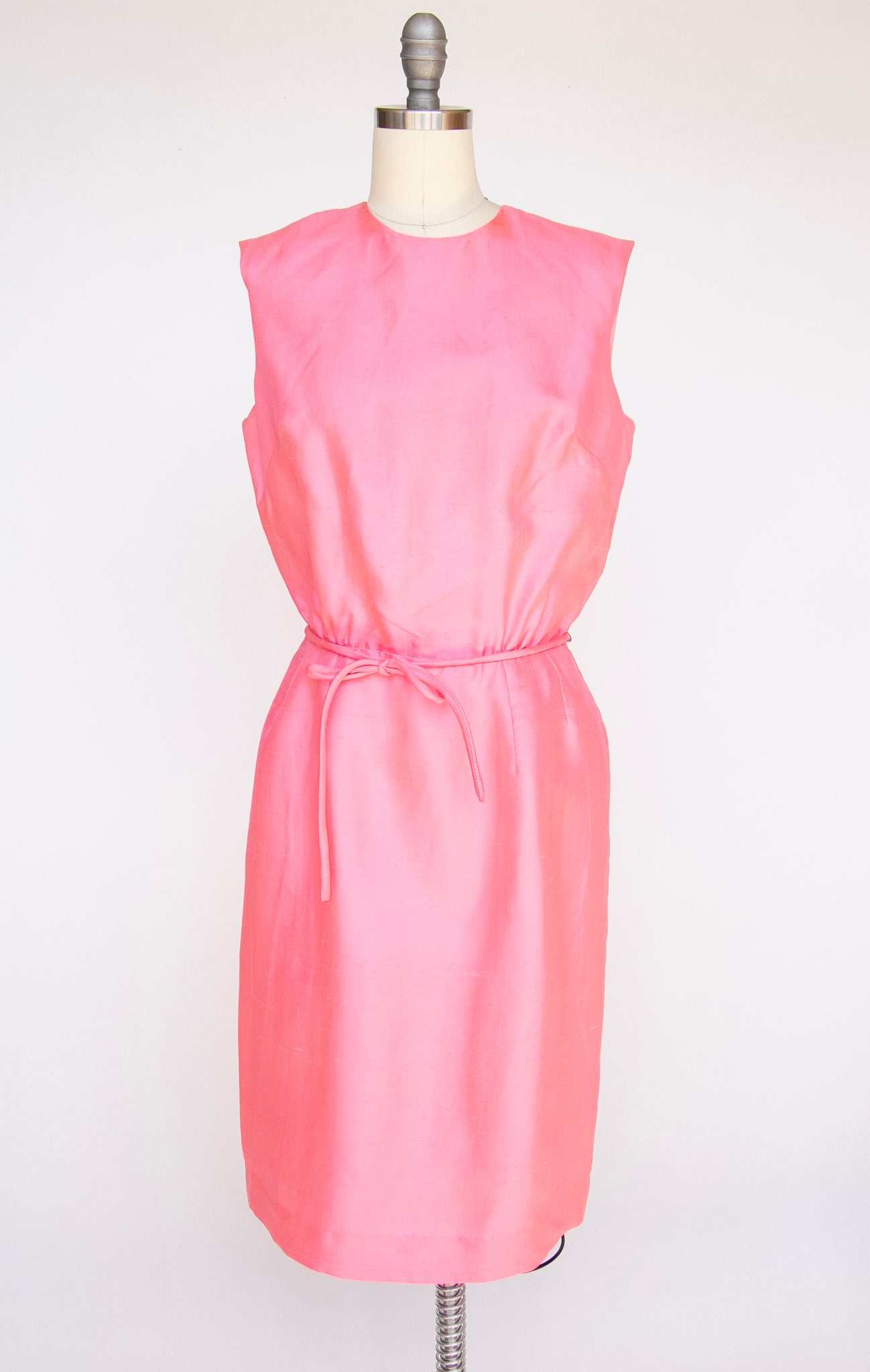 1960s Dress Electric Pink Raw Silk Sleeveless M – Deja Vintage Boutique