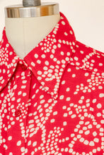 Load image into Gallery viewer, 1970s Blouse Printed Knit Shirt Button Up S