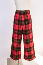 Load image into Gallery viewer, 1980s Pants Wool Plaid High Waist Trousers Benneton S