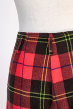 Load image into Gallery viewer, 1980s Pants Wool Plaid High Waist Trousers Benneton S