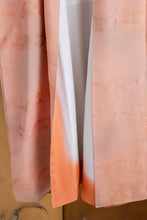 Load image into Gallery viewer, 1950s Kimono Japanese Robe Silk Crepe Peach Jacquard