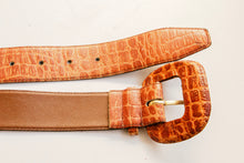 Load image into Gallery viewer, 1980s Belt Leather Cinch Waist Brown I.Magnin M