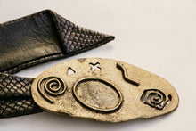 Load image into Gallery viewer, 1980s Belt Black Leather Wide Waist Cinch L