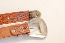 Load image into Gallery viewer, 1970s Western Belt Tooled Leather Silver Buckle S
