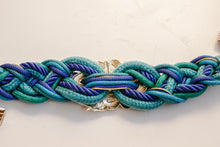 Load image into Gallery viewer, 1980s Waist Cinch Belt Sea Shell Gold M