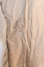 Load image into Gallery viewer, 1970s Fur Coat Full Length Fox Long Plush M/L