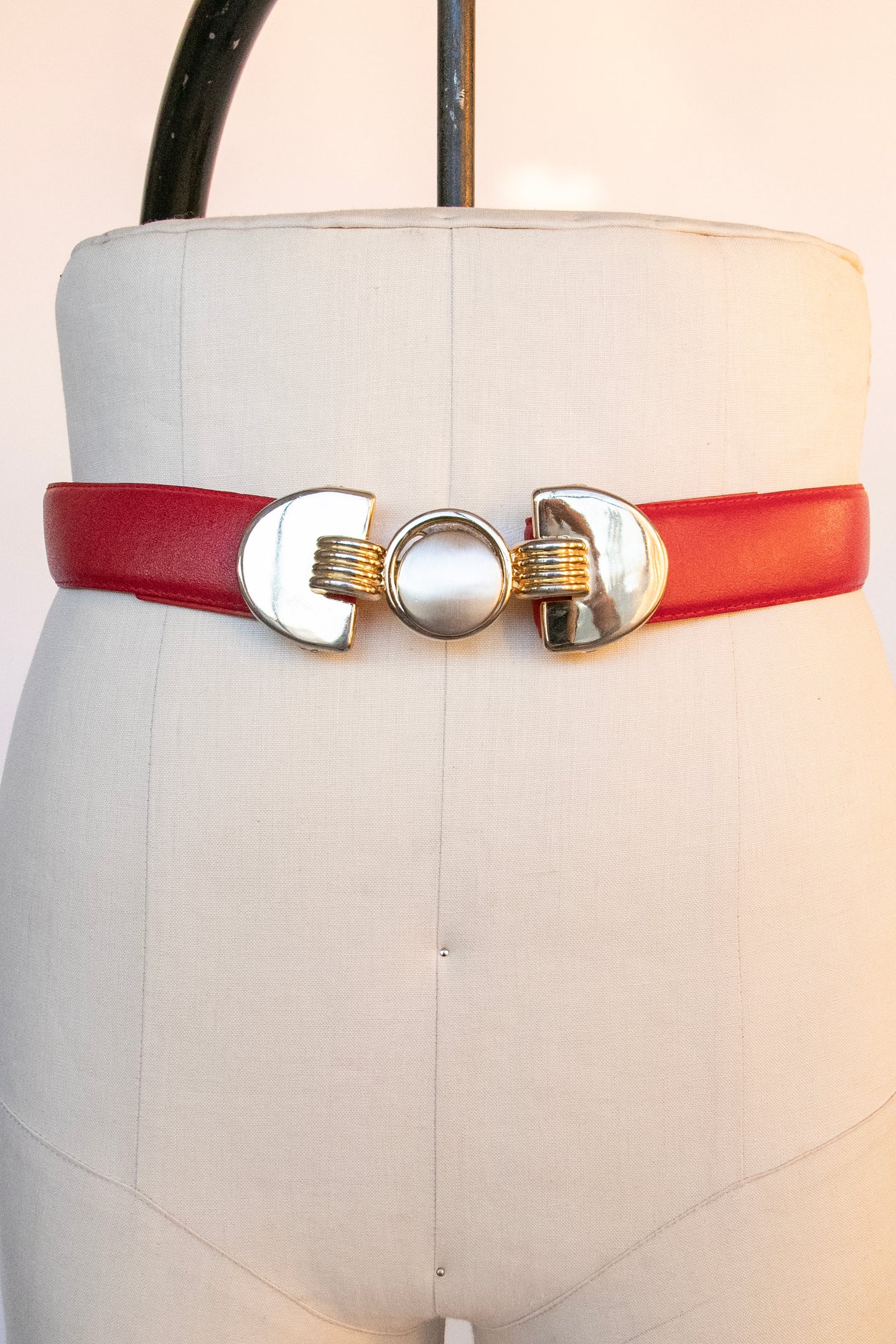 1980s Belt Red Suede Leather Cinch Waist M