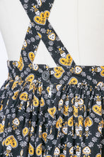 Load image into Gallery viewer, 1950s Pinafore Full Skirt  Cotton Lace Novelty Folk Print XS / S