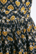 Load image into Gallery viewer, 1950s Pinafore Full Skirt  Cotton Lace Novelty Folk Print XS / S
