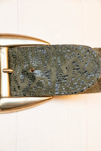 Load image into Gallery viewer, 1980s Belt Green Textured Leather Cinch Waist S Rebecca Ray
